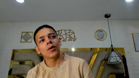 Zoe  online show from February 28, 2026, 12:17 pm