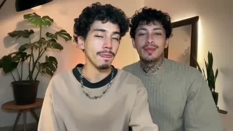 Snapshot of noah_and_steven chatting on June 1, 2026, 2:57 am noah_and_steven online show from June 1, 2026, 2:57 am