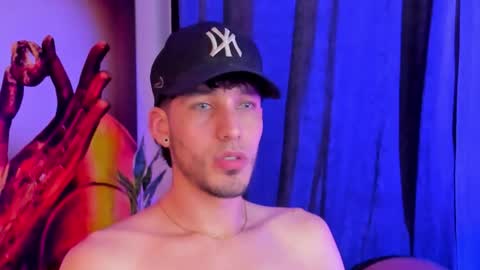 Noah Brigth online show from November 20, 2025, 1:22 pm