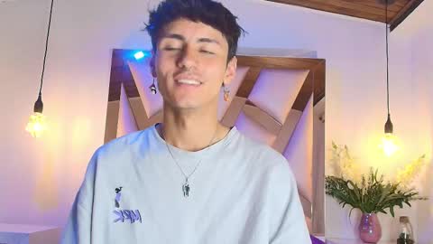 Noah online show from October 3, 2025, 4:42 am