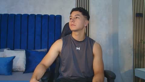 Snapshot of noah_clarkk chatting on June 10, 2026, 5:45 pm Noah online show from June 10, 2026, 5:45 pm