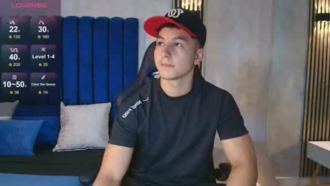 Snapshot of noah_clarkk chatting on June 16, 2026, 5:48 pm Noah online show from June 16, 2026, 5:48 pm