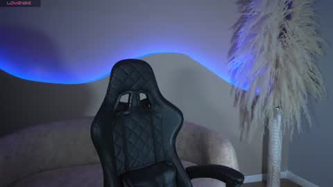 Snapshot of noah_clarkk chatting on July 9, 2026, 5:39 pm Noah online show from July 9, 2026, 5:39 pm