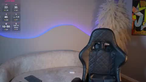 Snapshot of noah_clarkk chatting on July 23, 2026, 5:44 pm Noah online show from July 23, 2026, 5:44 pm