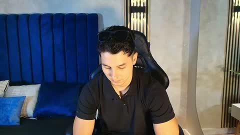 Snapshot of noah_clarkk chatting on July 28, 2026, 7:39 pm Noah online show from July 28, 2026, 7:39 pm