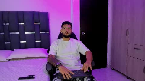 NOAH online show from November 9, 2025, 1:37 am