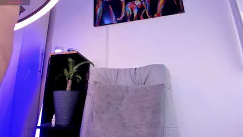 Snapshot of noah_devil_ chatting on September 21, 2025, 8:32 pm noah_devil_ online show from September 21, 2025, 8:32 pm