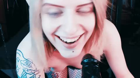 REAL name LiaDM are always open online show from December 25, 2024, 6:19 pm