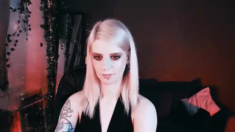 REAL name LiaDM are always open online show from September 18, 2025, 7:05 pm