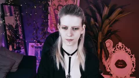 Snapshot of noah_elmer chatting on March 31, 2026, 1:22 pm REAL name LiaDM are always open online show from March 31, 2026, 1:22 pm