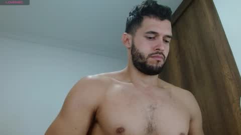 Snapshot of noah_jhonsonn chatting on October 23, 2025, 11:31 am Noah online show from October 23, 2025, 11:31 am