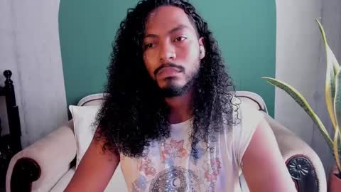 Noah online show from February 22, 2025, 8:20 pm