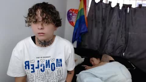 Snapshot of noah_martini chatting on January 5, 2025, 9:57 pm noah hehim online show from January 5, 2025, 9:57 pm