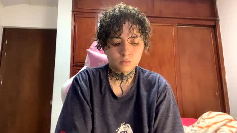 Snapshot of noah_martini chatting on January 28, 2025, 2:00 am noah hehim online show from January 28, 2025, 2:00 am