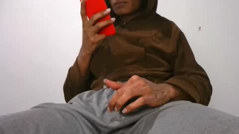 Snapshot of noah_miller7 chatting on October 5, 2025, 12:58 pm Noah Millers online show from October 5, 2025, 12:58 pm