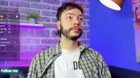 Snapshot of noah_ricci_ chatting on June 14, 2026, 11:56 am online show from June 14, 2026, 11:56 am
