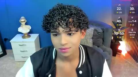 Snapshot of noah_smith04 chatting on October 17, 2025, 11:57 am noah_smith04 online show from October 17, 2025, 11:57 am