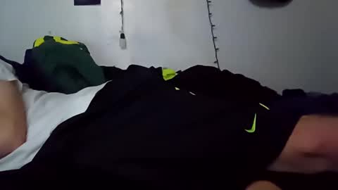 Noah Wesley online show from December 18, 2024, 1:23 pm