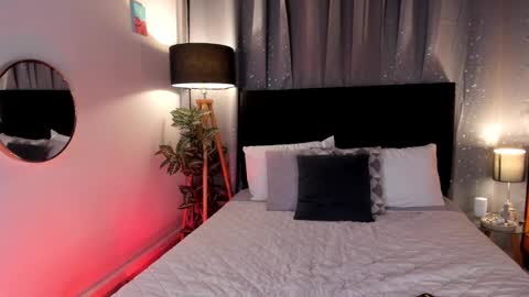 .  . online show from March 2, 2025, 9:32 pm