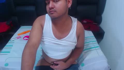 noahdeepthroatt online show from March 19, 2026, 5:55 am