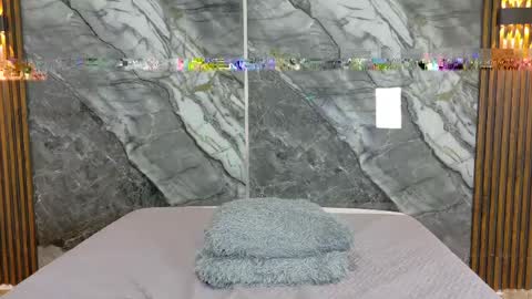 Snapshot of noahwalker__ chatting on May 11, 2026, 4:04 pm online show from May 11, 2026, 4:04 pm