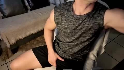 Snapshot of nobudget06 chatting on November 16, 2025, 7:52 pm nobudget06 online show from November 16, 2025, 7:52 pm