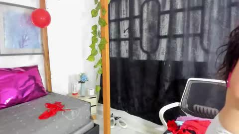 Noctis Amour online show from March 11, 2026, 1:28 pm