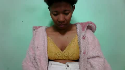 noellah online show from October 6, 2025, 4:32 am