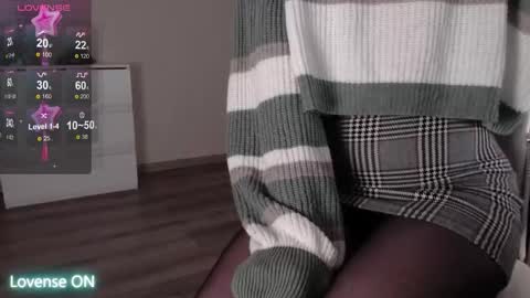 noelleneptune online show from January 12, 2026, 12:38 am