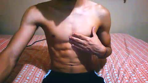 Snapshot of nofacebaby_ chatting on December 19, 2025, 8:05 pm nofacebaby_ online show from December 19, 2025, 8:05 pm