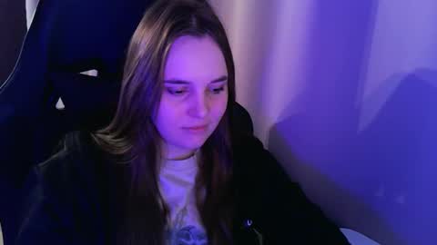 Snapshot of noir_ember_ chatting on September 30, 2025, 9:47 am noir_ember_ online show from September 30, 2025, 9:47 am