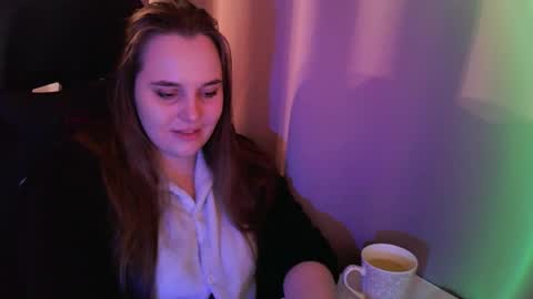 Snapshot of noir_ember_ chatting on October 28, 2025, 2:20 pm noir_ember_ online show from October 28, 2025, 2:20 pm