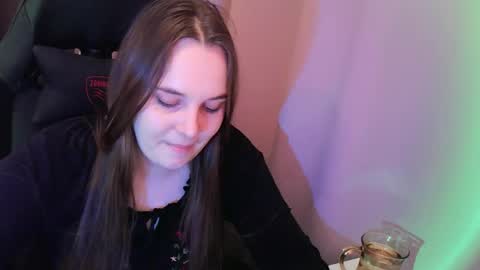 Snapshot of noir_ember_ chatting on November 4, 2025, 2:49 pm noir_ember_ online show from November 4, 2025, 2:49 pm