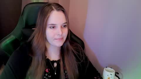 Snapshot of noir_ember_ chatting on November 16, 2025, 12:44 pm noir_ember_ online show from November 16, 2025, 12:44 pm