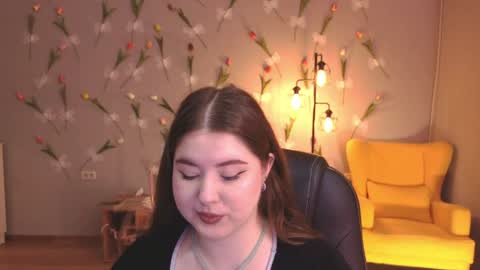 Snapshot of noirwhisper chatting on May 11, 2026, 6:38 pm noirwhisper online show from May 11, 2026, 6:38 pm