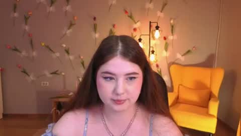Snapshot of noirwhisper chatting on July 25, 2026, 7:22 pm noirwhisper online show from July 25, 2026, 7:22 pm