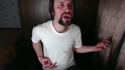 Snapshot of noise_zero chatting on November 28, 2025, 7:16 pm Noise Zero online show from November 28, 2025, 7:16 pm