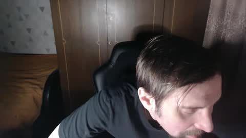 Snapshot of noise_zero chatting on December 19, 2025, 6:48 pm Noise Zero online show from December 19, 2025, 6:48 pm