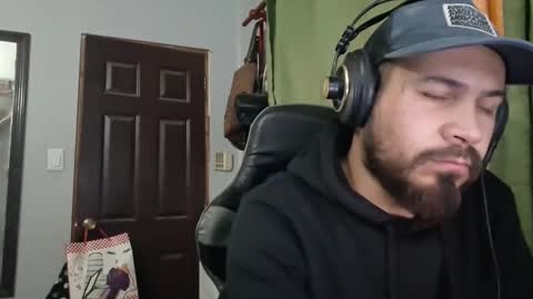 Snapshot of noizemanx chatting on May 21, 2026, 5:03 am noizemanx online show from May 21, 2026, 5:03 am