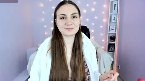 nola__nice online show from February 18, 2026, 2:07 am