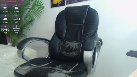 Nolan  online show from January 19, 2025, 8:30 pm