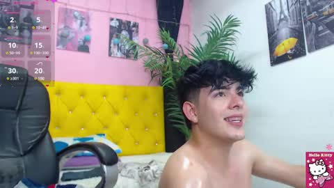 Nolan  online show from February 14, 2025, 9:32 pm