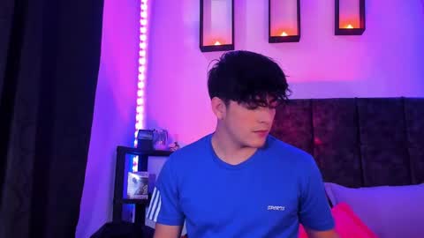 Nolan  online show from October 30, 2025, 5:35 pm