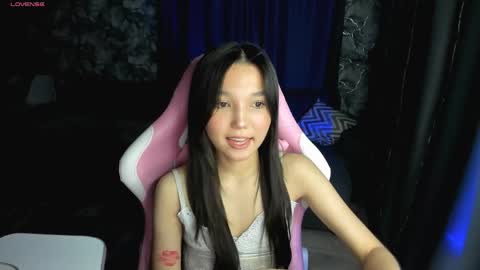 Snapshot of nomibean chatting on April 18, 2026, 7:18 pm nomi online show from April 18, 2026, 7:18 pm