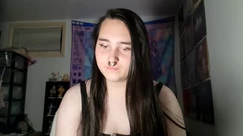 Snapshot of nonbinarybeauty20 chatting on February 20, 2025, 1:03 am nonbinarybeauty20 online show from February 20, 2025, 1:03 am