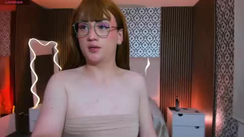 nooah_tay online show from April 4, 2026, 7:00 pm