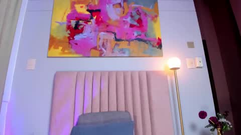 Nora Da Silva online show from April 24, 2026, 11:51 pm