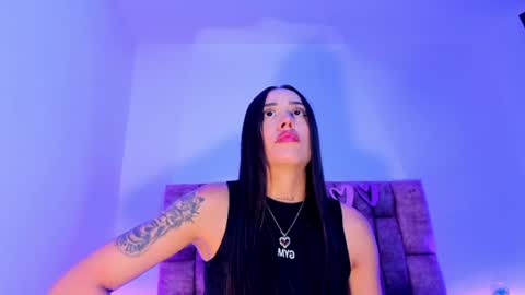 Nora Da Silva online show from June 12, 2026, 3:05 am