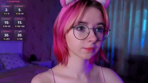 Nora Failure online show from October 15, 2025, 2:11 am