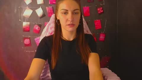 Snapshot of nora_n chatting on October 24, 2025, 12:30 am Nora online show from October 24, 2025, 12:30 am